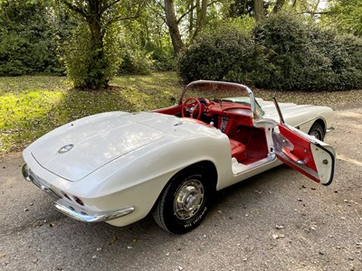 Lot 66 - 1961 Chevrolet Corvette