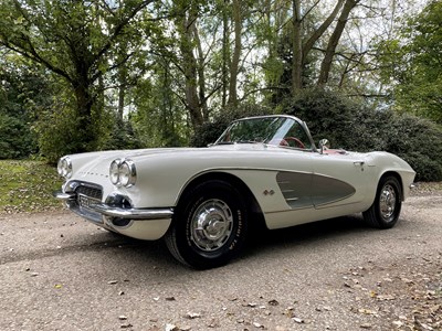 Lot 66 - 1961 Chevrolet Corvette
