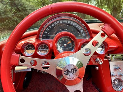 Lot 66 - 1961 Chevrolet Corvette