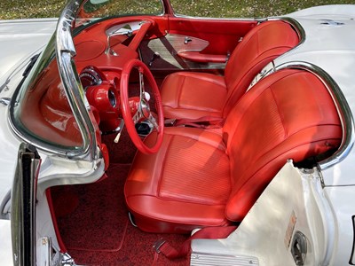 Lot 66 - 1961 Chevrolet Corvette