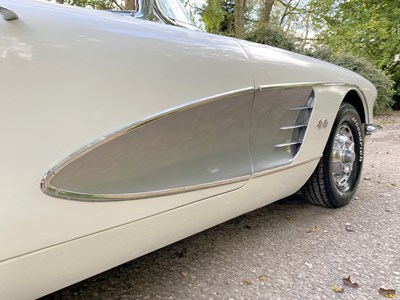 Lot 66 - 1961 Chevrolet Corvette