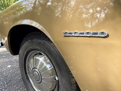 Lot 73 - 1970 Rover 2000
