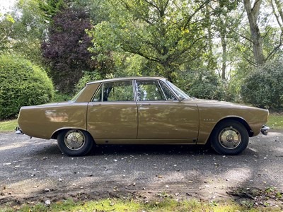 Lot 73 - 1970 Rover 2000