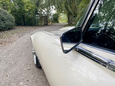 Lot 63 - 1972 Jaguar E-type Coupe V12