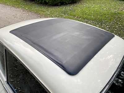 Lot 63 - 1972 Jaguar E-type Coupe V12