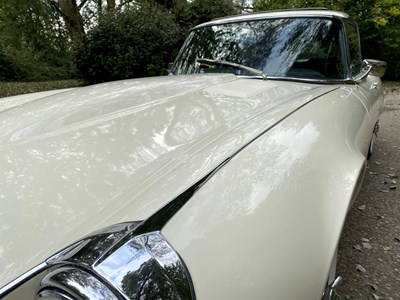 Lot 63 - 1972 Jaguar E-type Coupe V12
