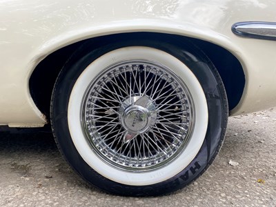Lot 63 - 1972 Jaguar E-type Coupe V12