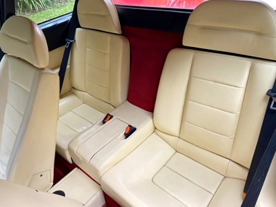 Lot 64 - 1990 Ferrari Mondial T