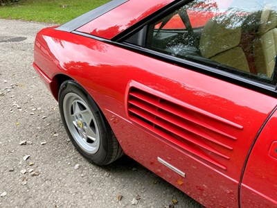 Lot 64 - 1990 Ferrari Mondial T