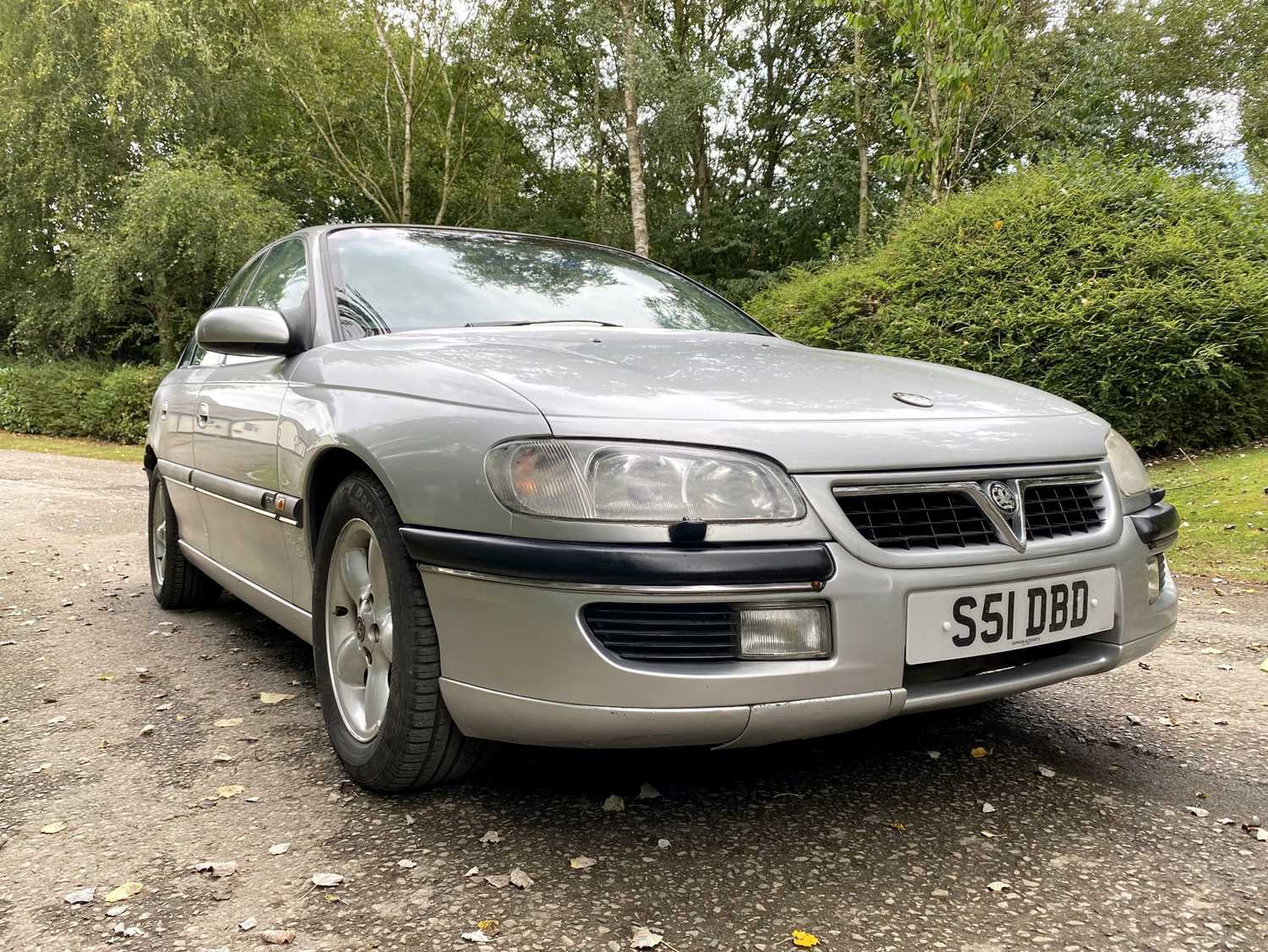 Lot 31 - 1998 Vauxhall Omega Elite