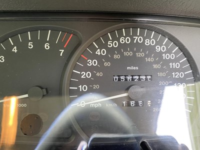 Lot 31 - 1998 Vauxhall Omega Elite