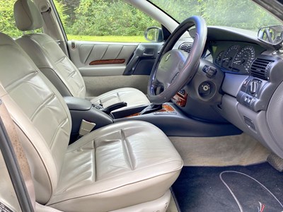 Lot 31 - 1998 Vauxhall Omega Elite