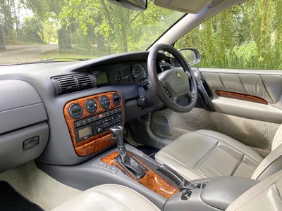 Lot 31 - 1998 Vauxhall Omega Elite