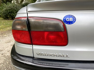 Lot 31 - 1998 Vauxhall Omega Elite