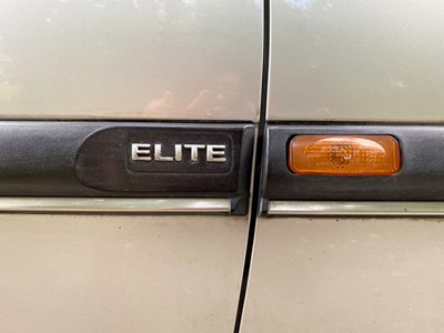 Lot 31 - 1998 Vauxhall Omega Elite