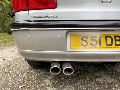 Lot 31 - 1998 Vauxhall Omega Elite