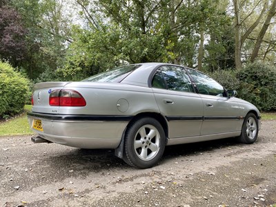 Lot 31 - 1998 Vauxhall Omega Elite