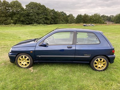 Lot 44 - 1995 Renault Clio Williams 2