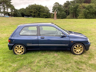 Lot 44 - 1995 Renault Clio Williams 2