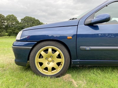 Lot 44 - 1995 Renault Clio Williams 2