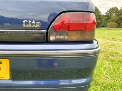 Lot 44 - 1995 Renault Clio Williams 2