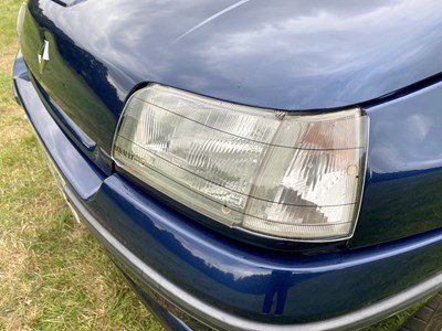 Lot 44 - 1995 Renault Clio Williams 2