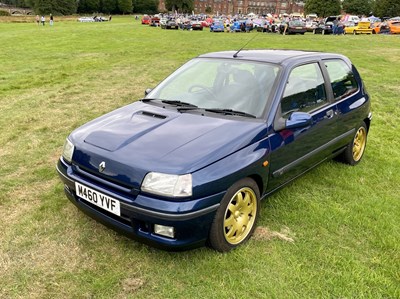 Lot 44 - 1995 Renault Clio Williams 2