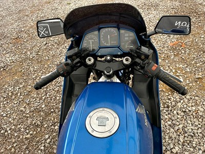 Lot 77 - 1986 Honda VFR 750 RC24