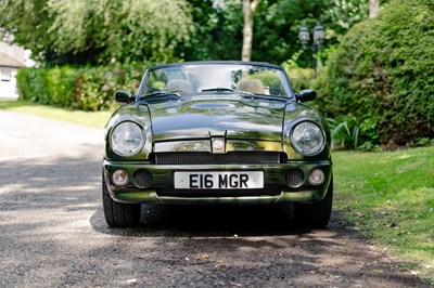 Lot 45 - 1995 MG RV8