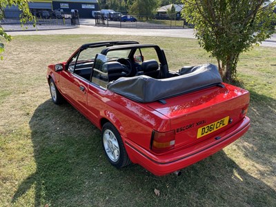 Lot 55 - 1987 Ford Escort XR3i Cabriolet