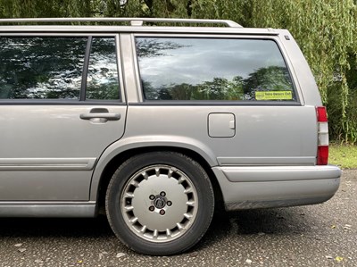 Lot 8 - 1997 Volvo 960 Estate