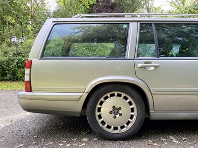 Lot 8 - 1997 Volvo 960 Estate