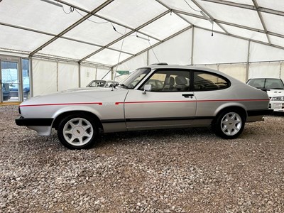 Lot 49 - 1986 Ford Capri 2.8i Special