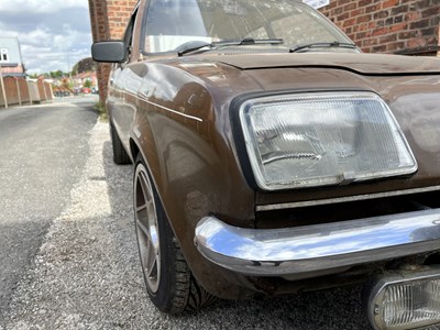 Lot 4 - 1983 Vauxhall Chevette L