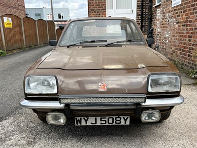 Lot 4 - 1983 Vauxhall Chevette L