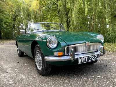 Lot 37 - 1971 MGB Roadster