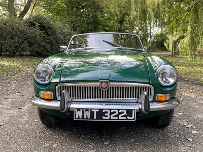 Lot 37 - 1971 MGB Roadster