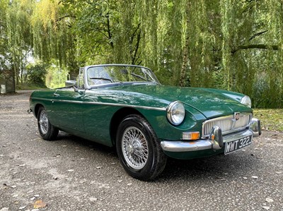 Lot 37 - 1971 MGB Roadster
