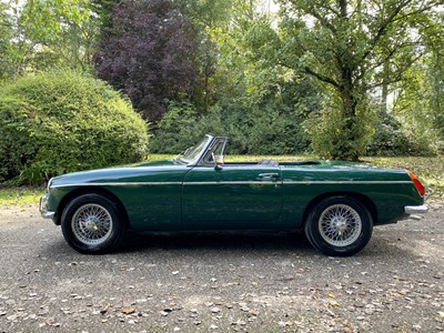 Lot 37 - 1971 MGB Roadster