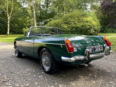 Lot 37 - 1971 MGB Roadster