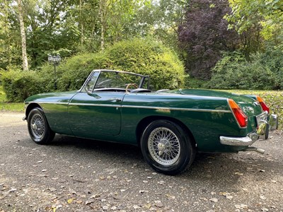 Lot 37 - 1971 MGB Roadster