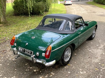 Lot 37 - 1971 MGB Roadster