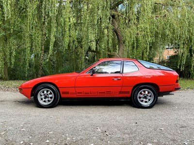 Lot 72 - 1977 Porsche 924