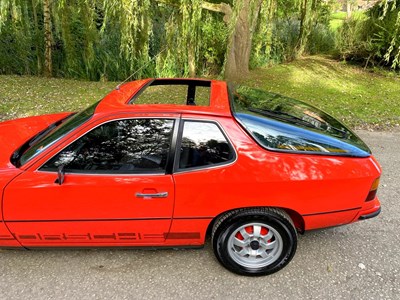 Lot 72 - 1977 Porsche 924