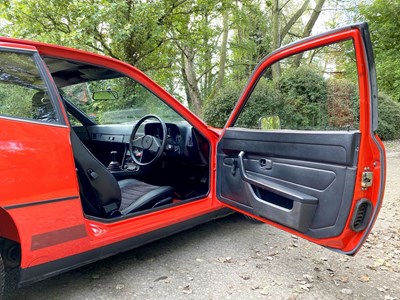 Lot 72 - 1977 Porsche 924
