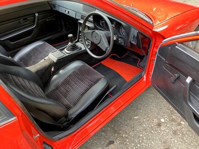 Lot 72 - 1977 Porsche 924