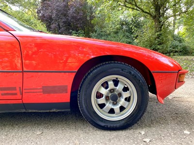 Lot 72 - 1977 Porsche 924