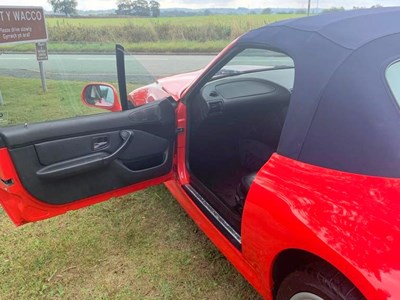 Lot 29 - 1998 BMW Z3 Roadster