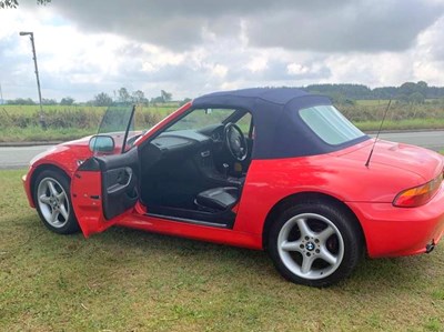 Lot 29 - 1998 BMW Z3 Roadster