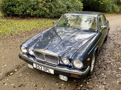 Lot 23 - 1986 Daimler Double-Six